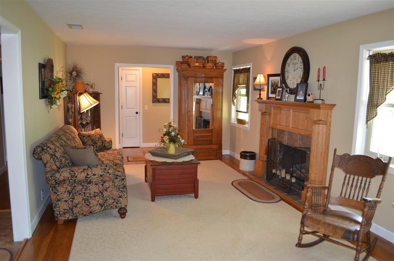 266 South Yankeetown Road Boonville, IN 47601 - Photo 3 of 35 Gallery Image 3