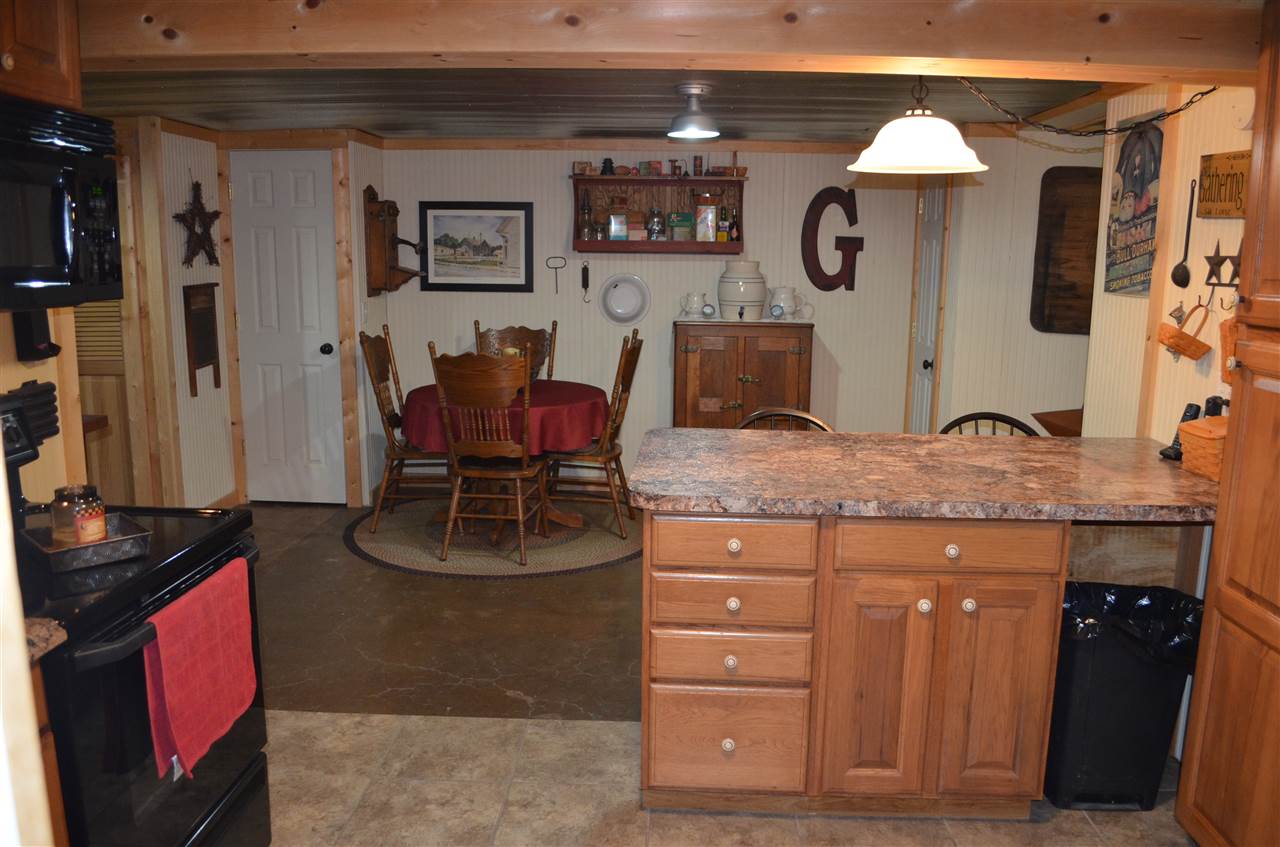 266 South Yankeetown Road Boonville, IN 47601 - Photo 24 of 35 Gallery Image 24