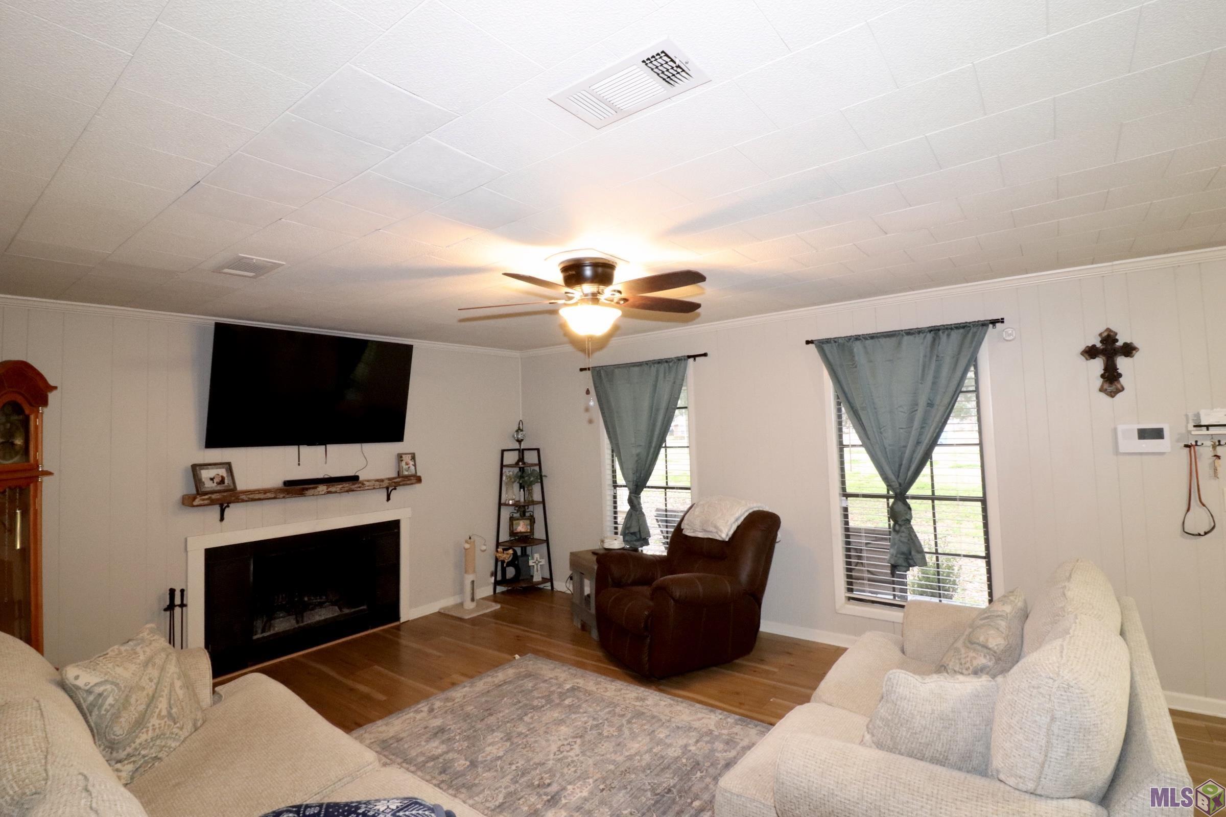5038 Nelson Road Livonia, LA 70755 - Photo 3 of 23 Gallery Image 3