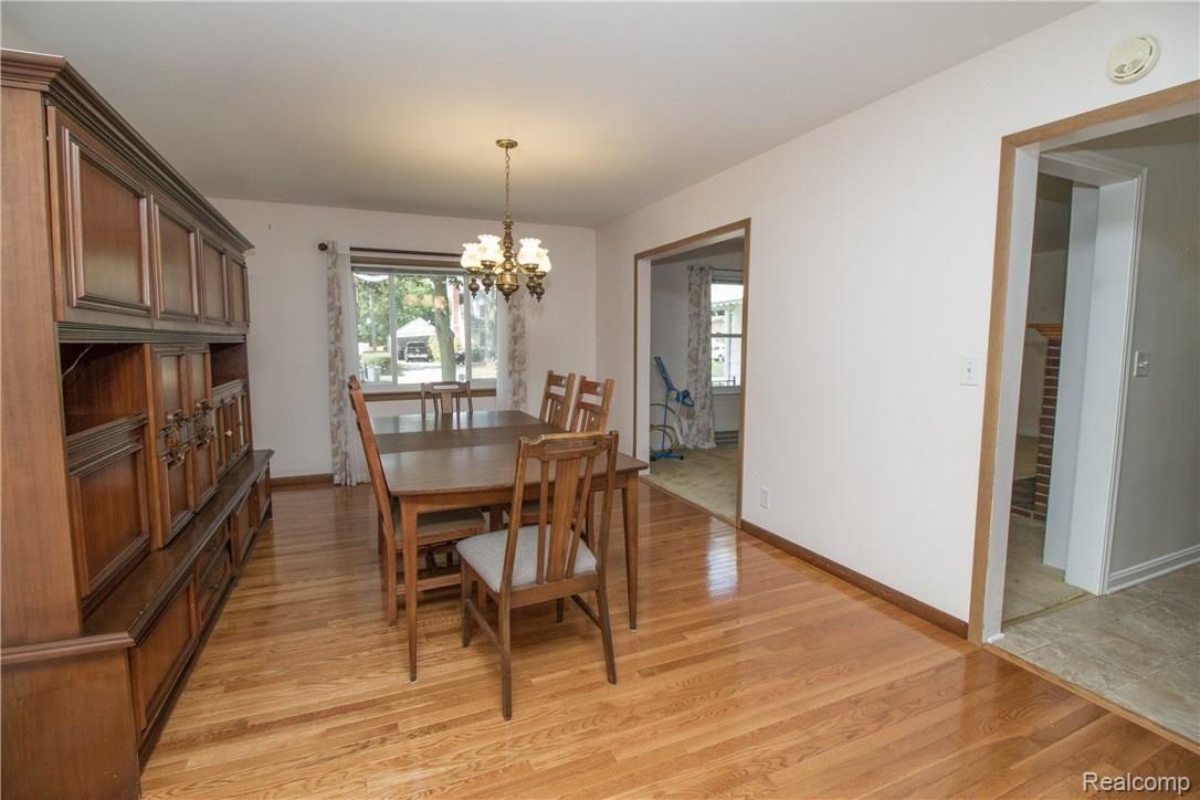1230 Merry Road Waterford, MI 48328 - Photo 13 of 27 View from Dining Room into Living Room and Kitchen