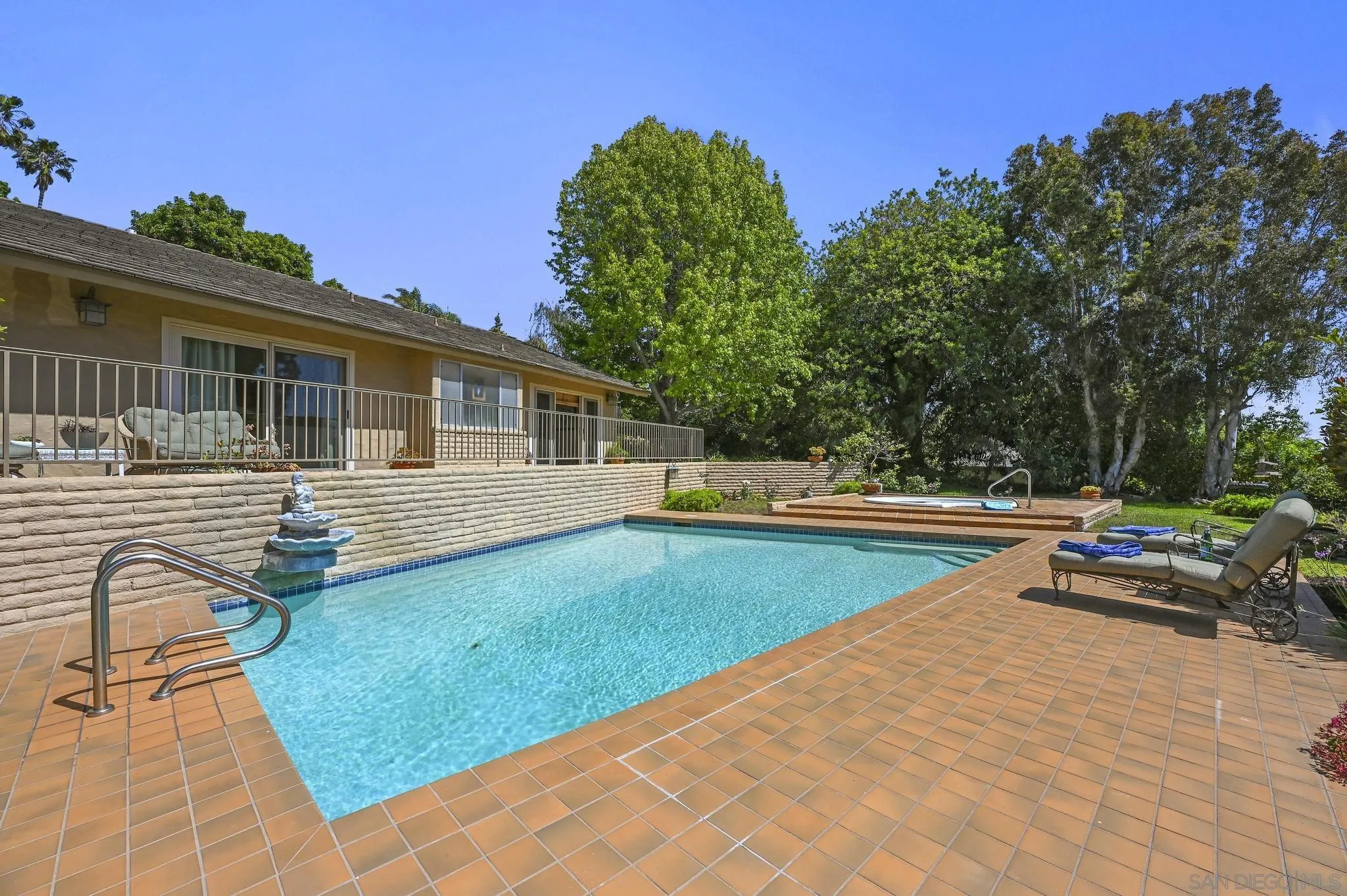 4200 Clearview Drive Carlsbad, CA 92008 - Photo 14 of 73