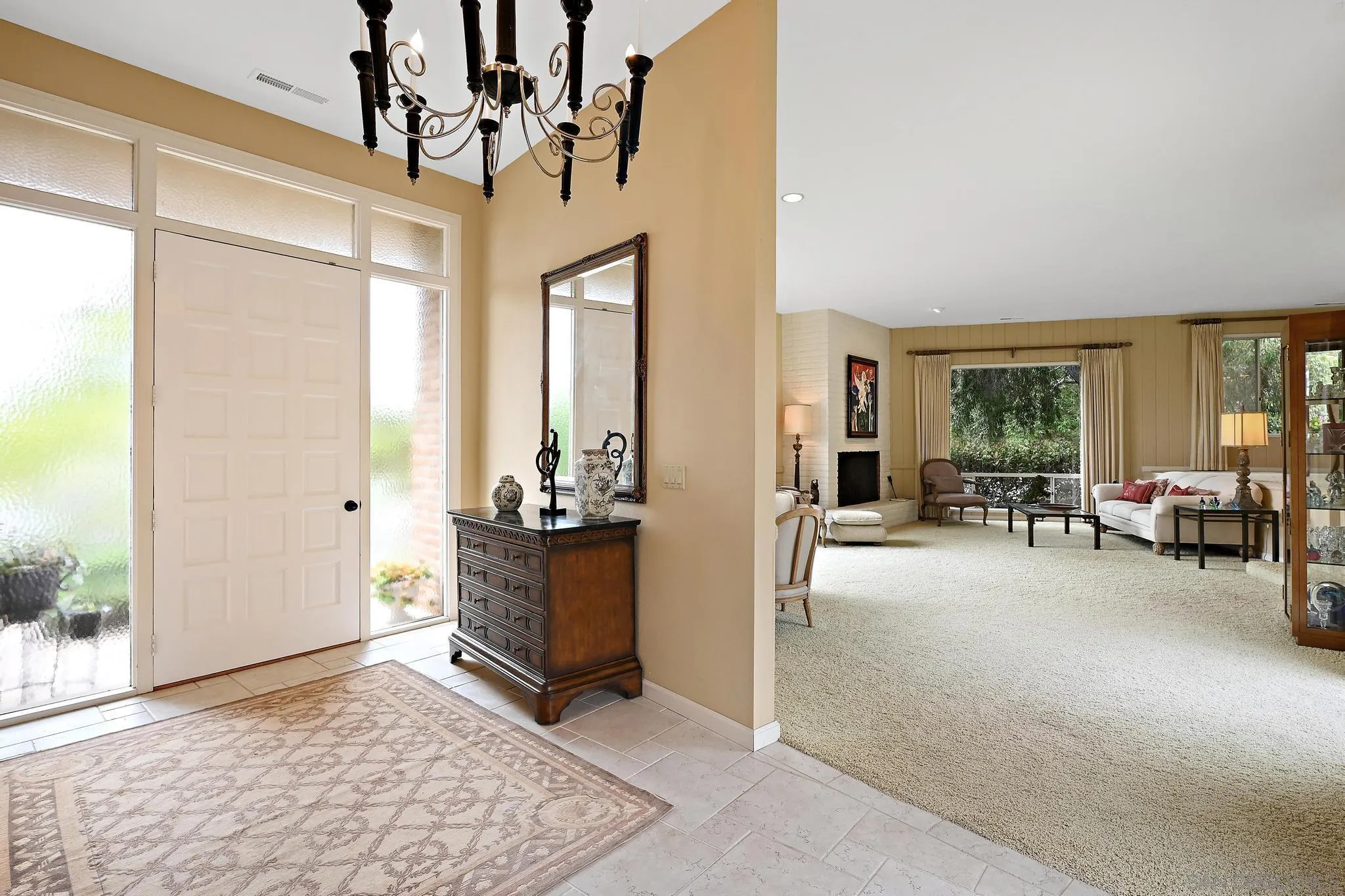 4200 Clearview Drive Carlsbad, CA 92008 - Photo 32 of 73 a view of a livingroom with furniture and window