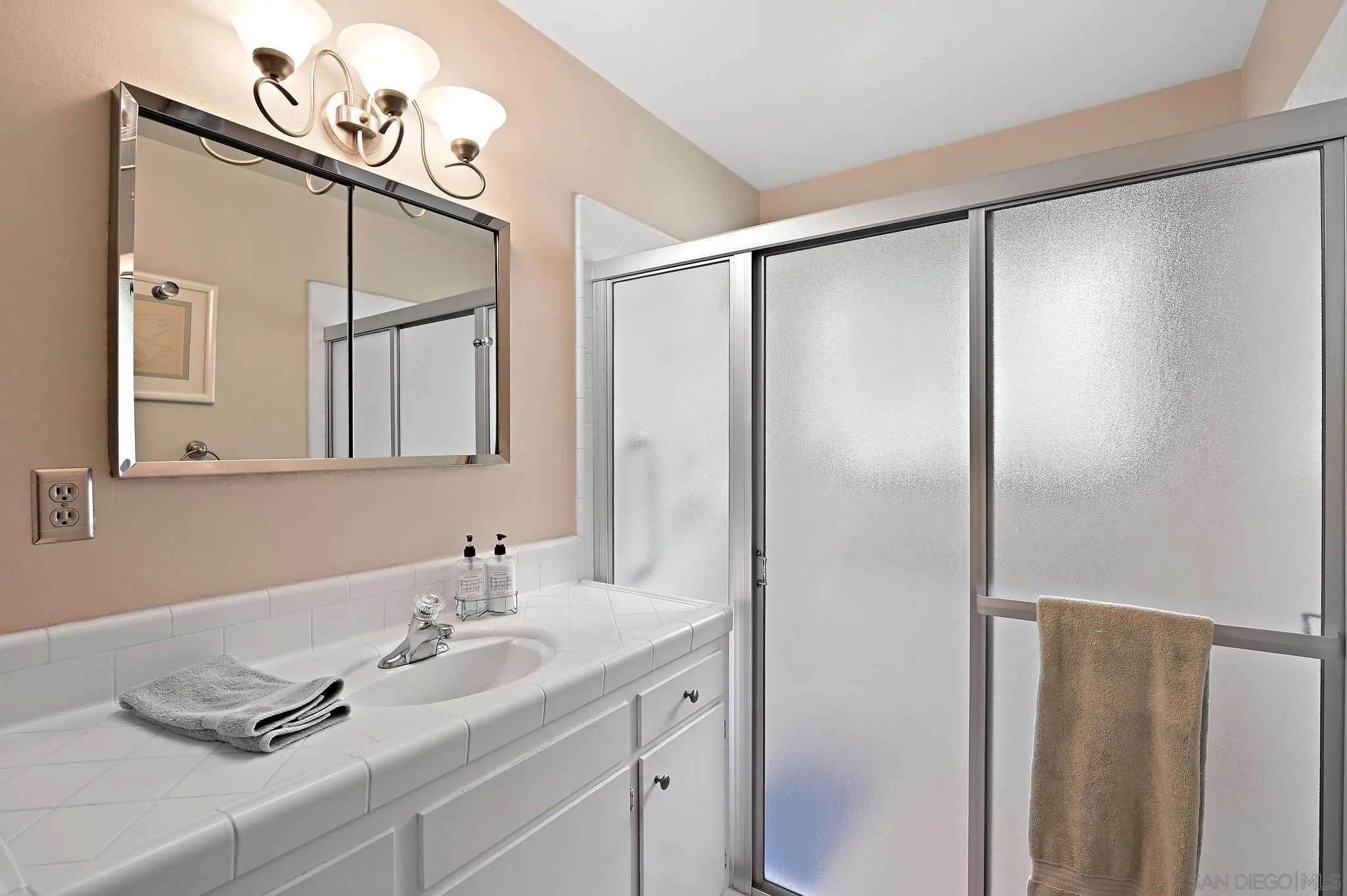 4200 Clearview Drive Carlsbad, CA 92008 - Photo 59 of 73