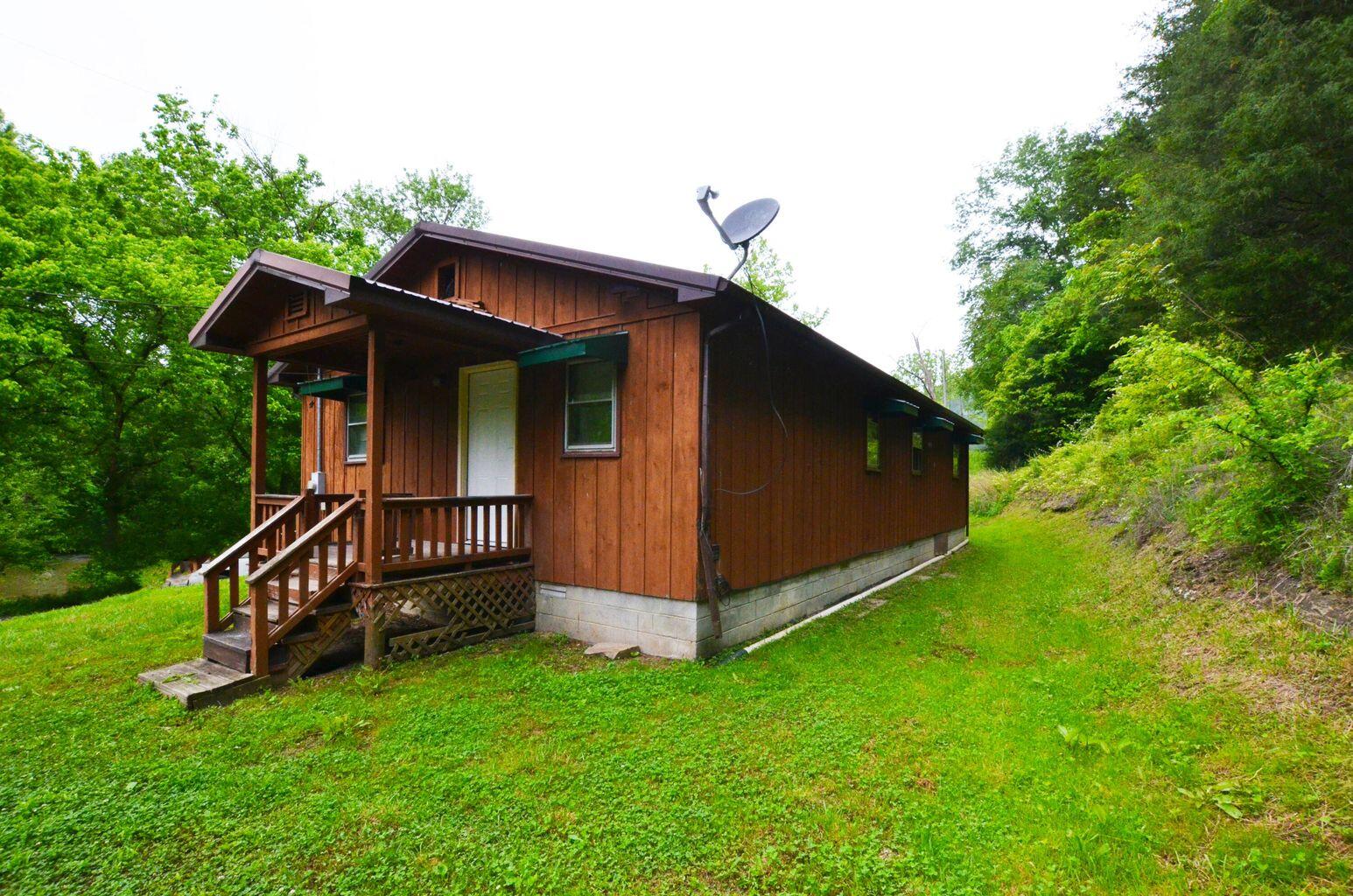 73 Butter Point Road Jackson, KY 41339 - Photo 6 of 10 Both homes offer solid construction with excellent foundations!