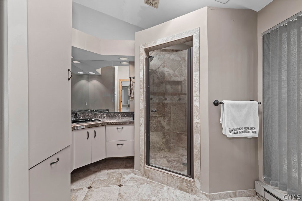 7680 Totman Road Cicero, NY 13212 - Photo 14 of 37