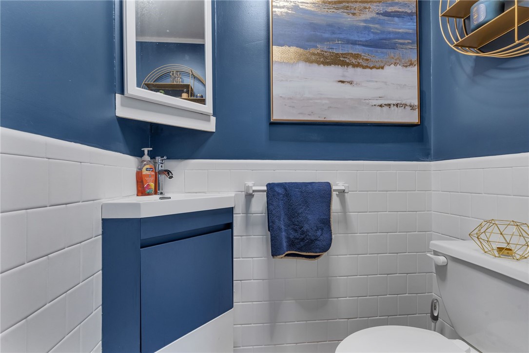 33 Achille Street Woonsocket, RI 02895 - Photo 22 of 37