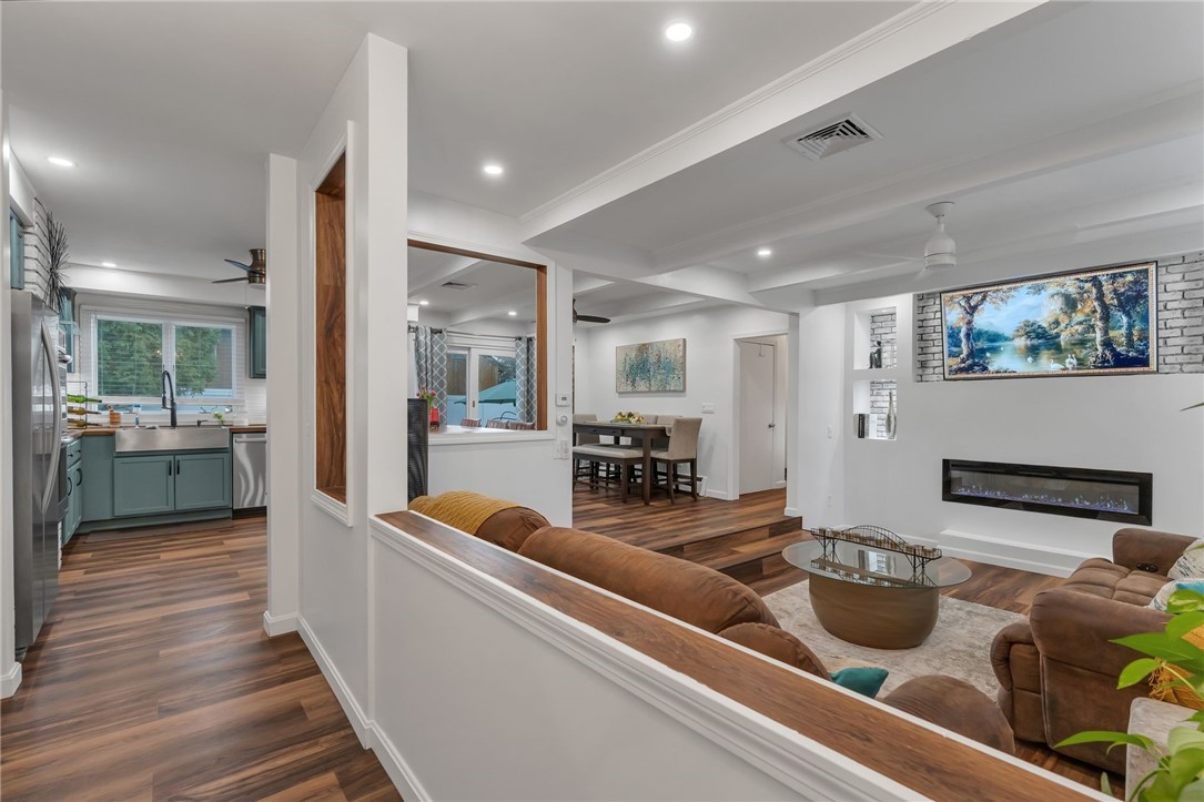 33 Achille Street Woonsocket, RI 02895 - Photo 10 of 37