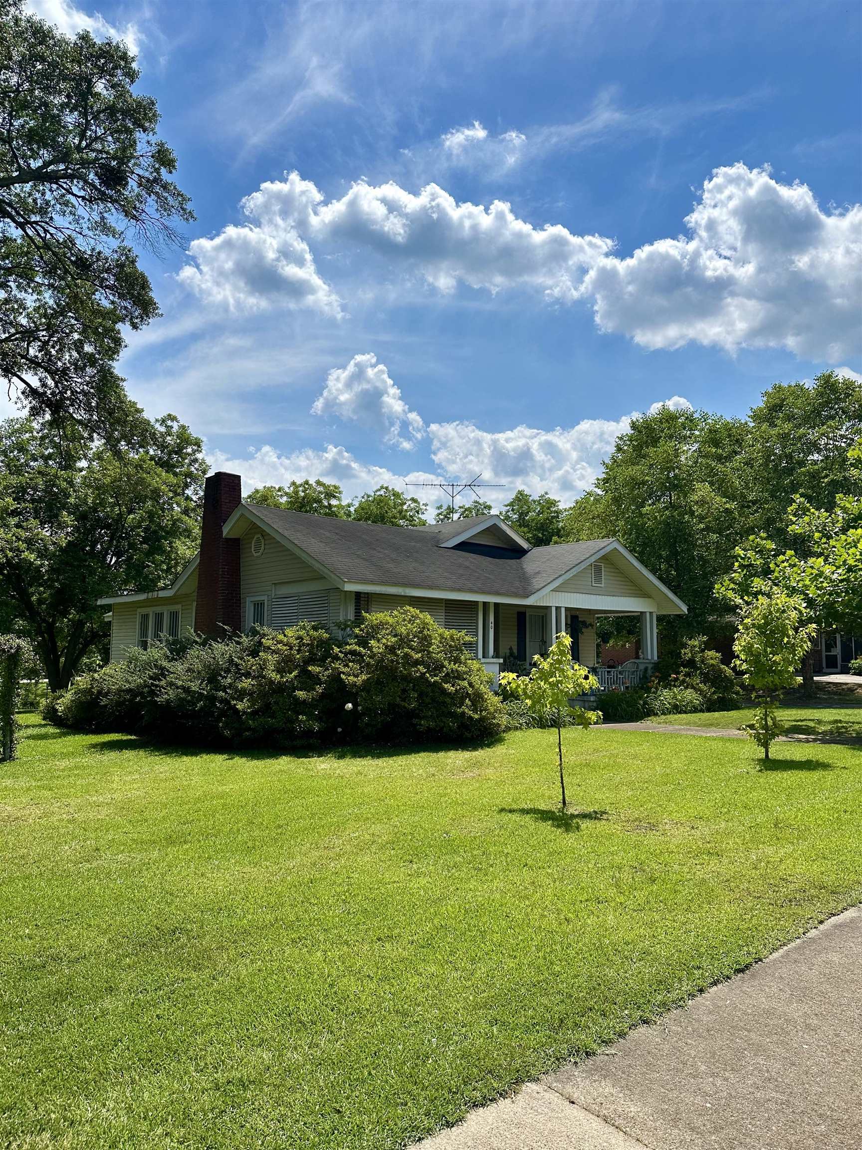 40 East Main Street Inman, SC 29349 - Photo 1 of 11