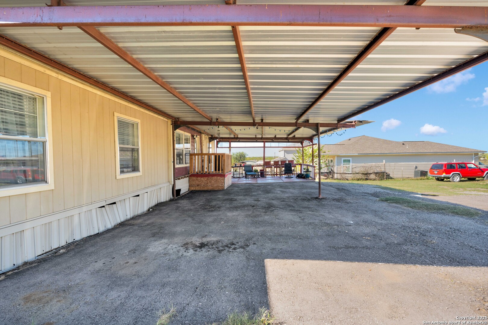 7176 Burshard Road San Antonio, TX 78263 - Photo 4 of 20 a view of a garage