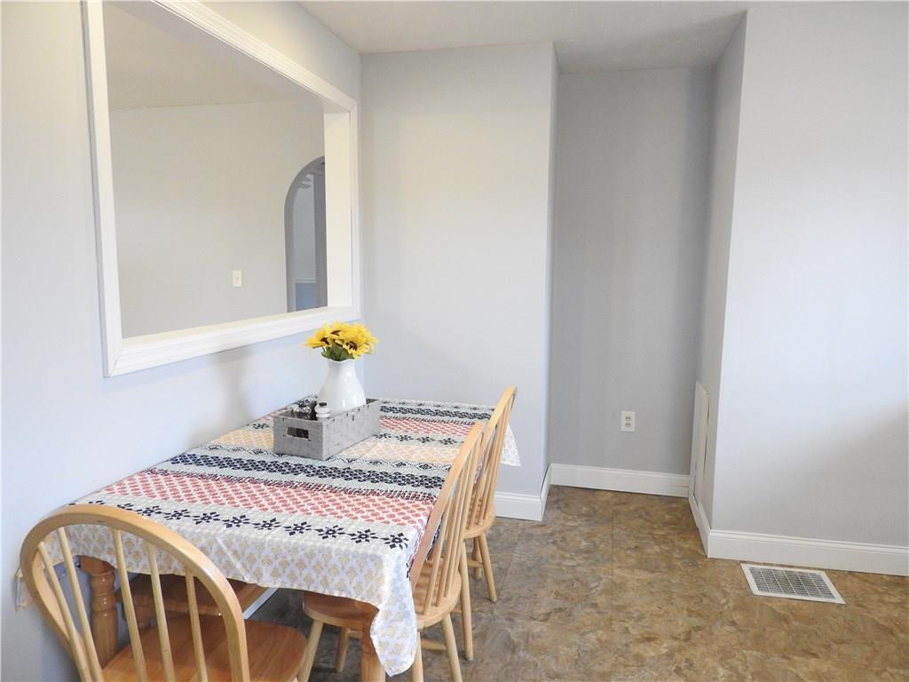 220 Highfield Road Butler, PA 16001 - Photo 11 of 21 Gallery Image 11