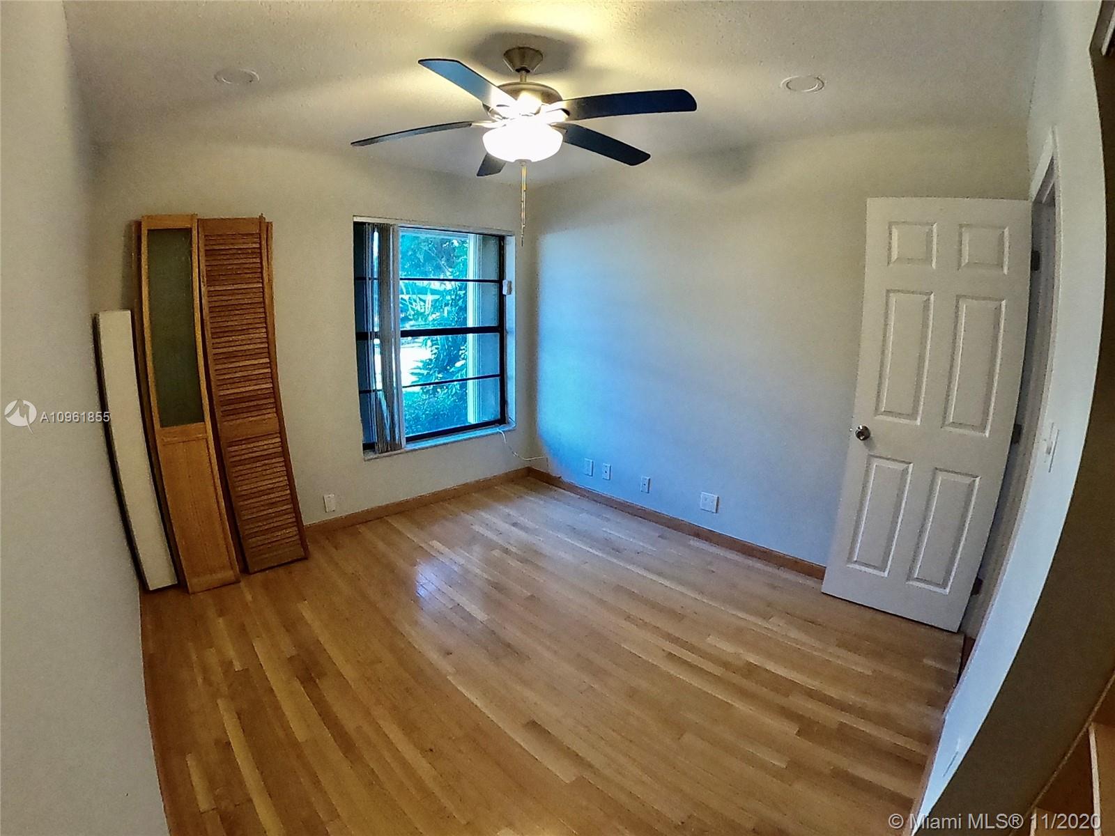 94 Juniper Road Hollywood, FL 33021 - Photo 8 of 21 Gallery Image 8