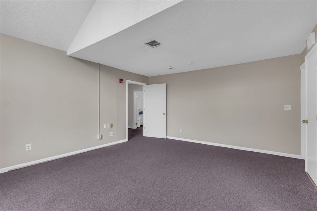 9 Russell Road Huntington, MA 01050 - Photo 34 of 42