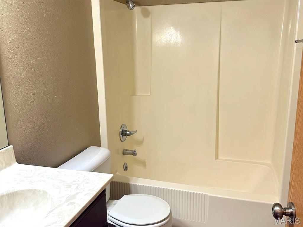 309 Biggs Drive, Unit 4 Belleville, IL 62221 - Photo 15 of 20