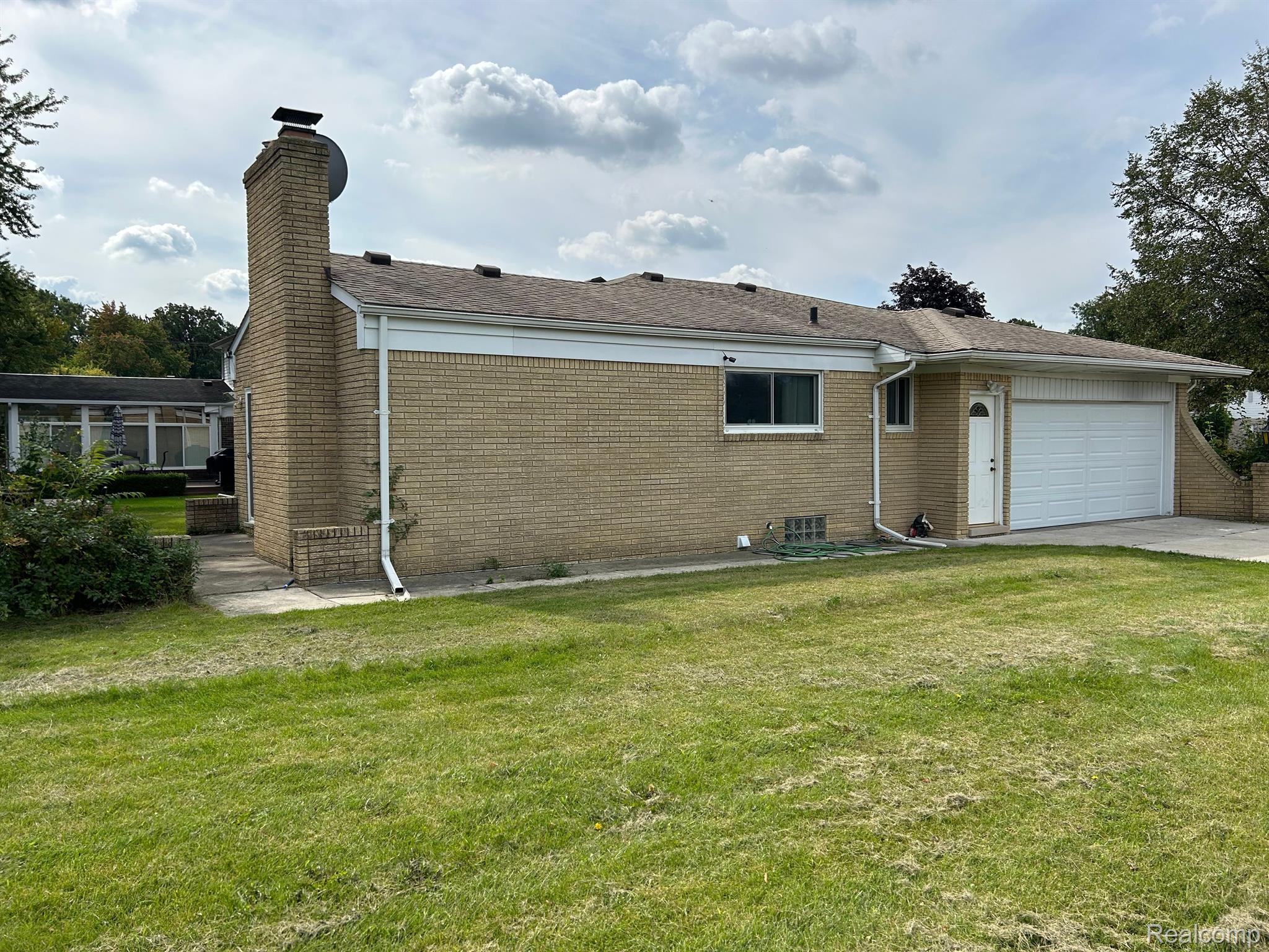 35052 Shell Drive Sterling Heights, MI 48310 - Photo 5 of 16 Gallery Image 5