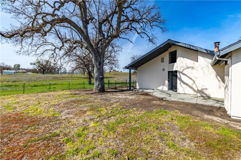 69237 Interlake Road Lockwood, CA 93426 - Photo 35 of 62
