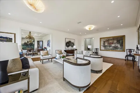 $2,350,000 | 2121 Kirby Drive, Unit 4NE, Houston, TX 77019