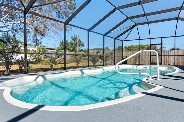 $575,000 | 11245 69th Avenue, Seminole, FL 33772