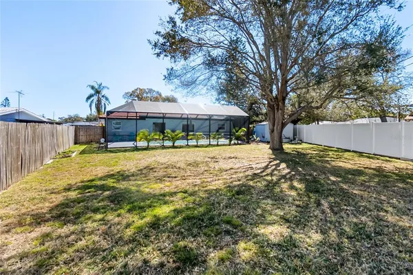 $575,000 | 11245 69th Avenue, Seminole, FL 33772