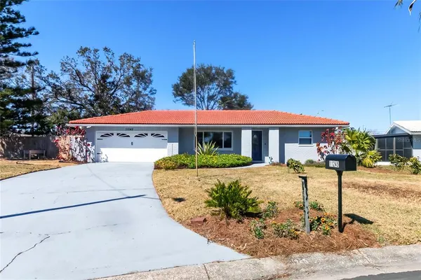 $575,000 | 11245 69th Avenue, Seminole, FL 33772