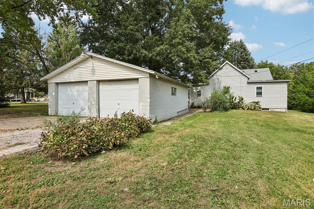 404 East 2nd S Street Mount Olive, IL 62069 - Photo 18 of 21 Gallery Image 18