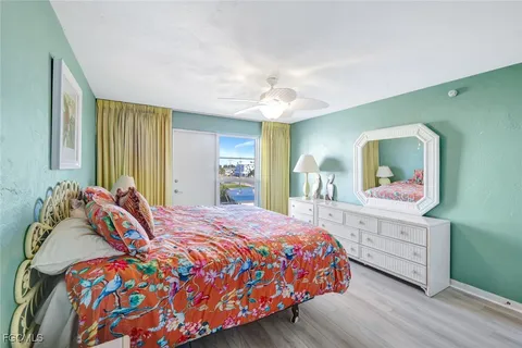 $415,000 | 6500 Estero Boulevard, Unit H300, Fort Myers Beach, FL 33931