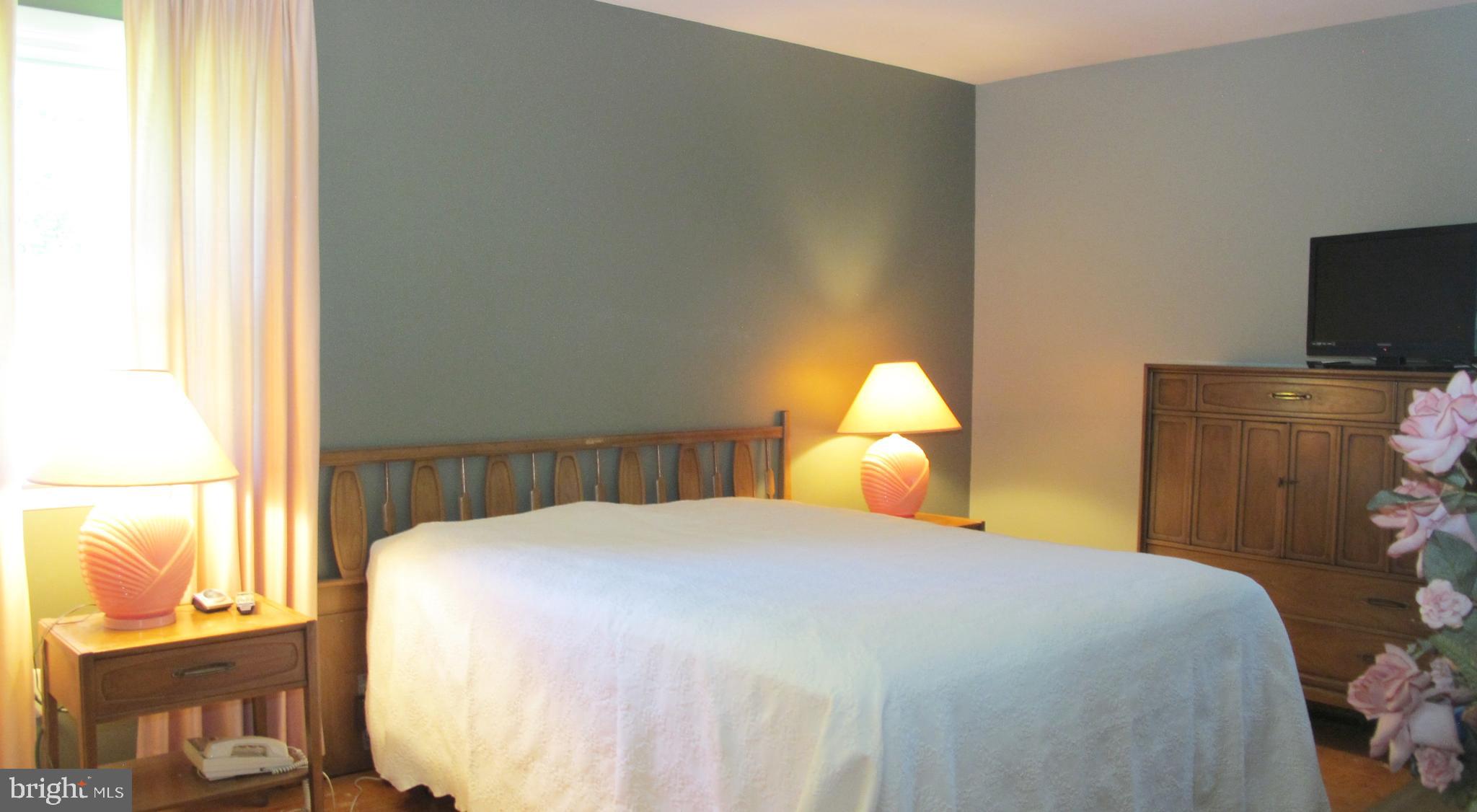 597 Parry Road Cinnaminson, NJ 08077 - Photo 12 of 24 Master Bedroom