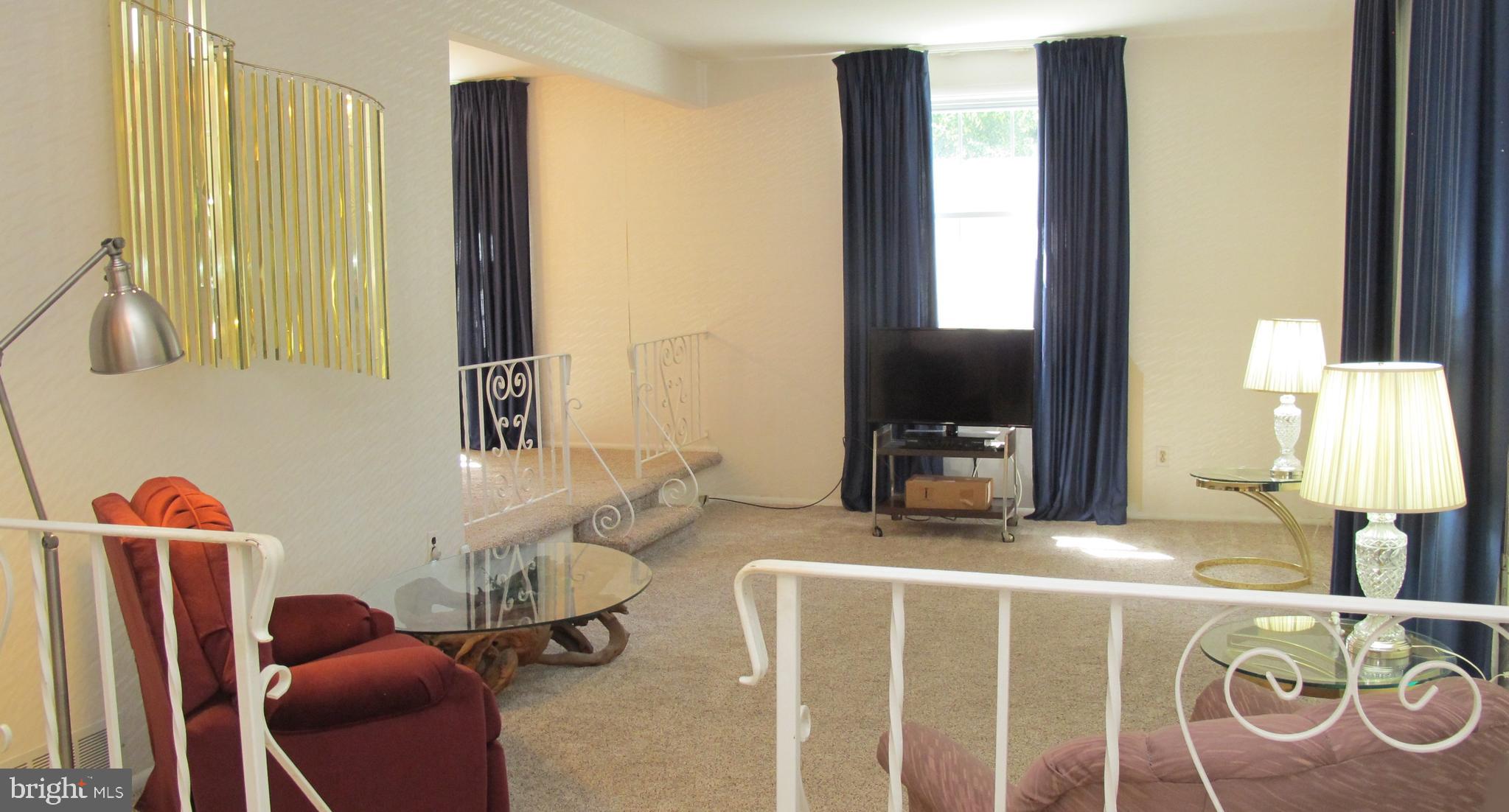 597 Parry Road Cinnaminson, NJ 08077 - Photo 6 of 24 Living Room