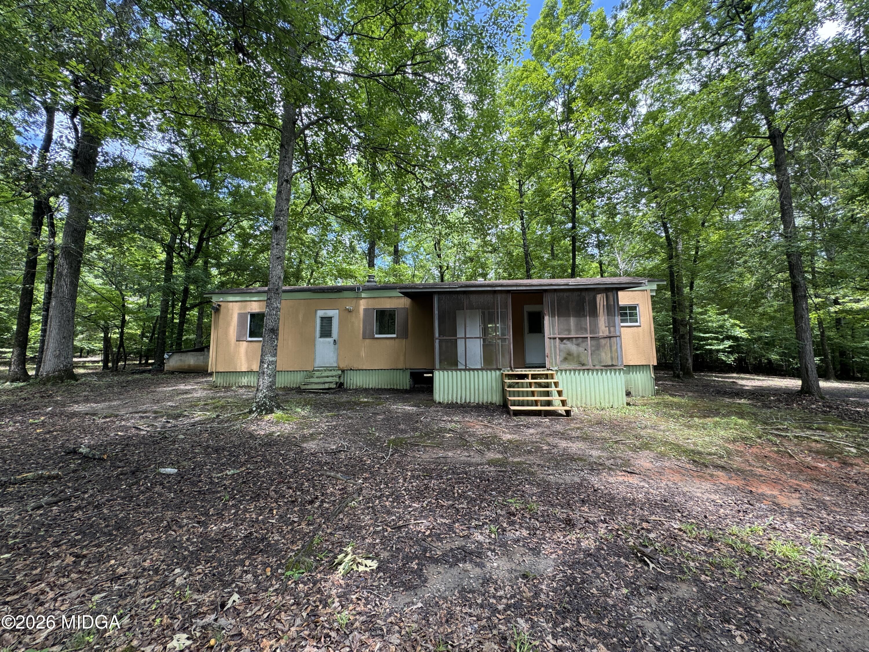 3413 Dames Ferry Road Forsyth, GA 31029 - Photo 15 of 23 14