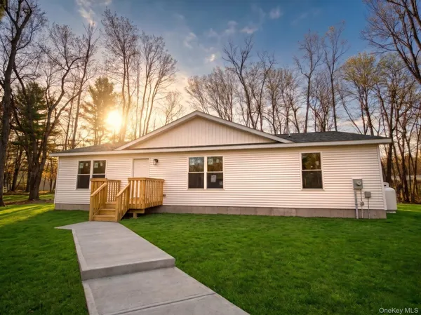 $275,000 | 165 Park Avenue, Monticello, NY 12701