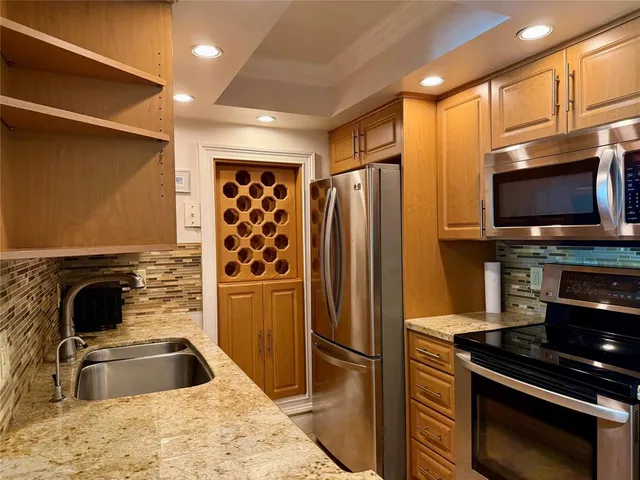 $2,750 | 111 Briny Avenue, Unit 2107, Pompano Beach, FL 33062