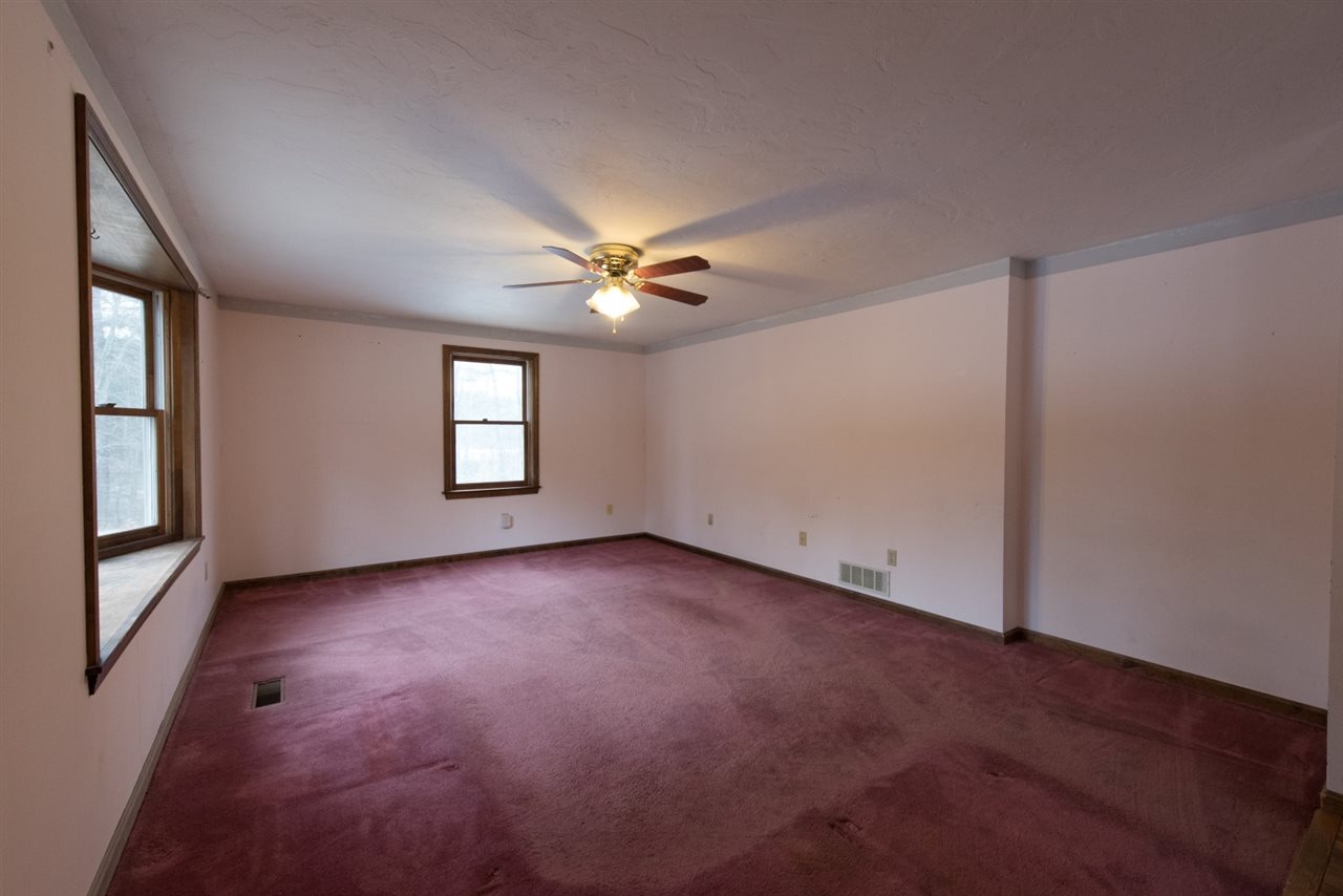 234 Hoit Road Concord, NH 03301 - Photo 6 of 33