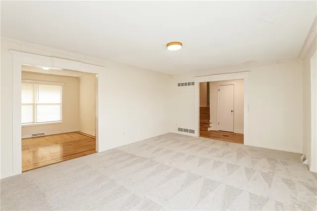 $2,345 | 6901 East 140th Terrace, Grandview, MO 64030