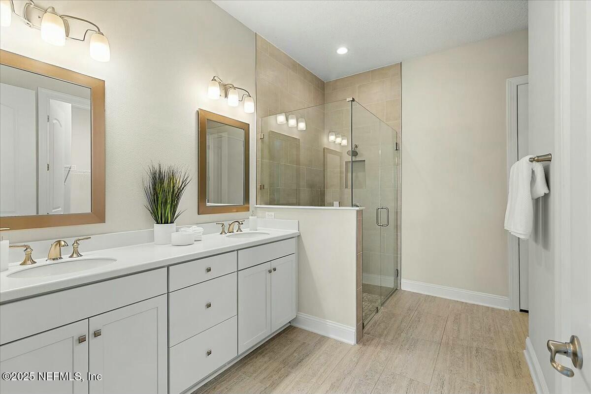 143 Liberty Bell Road Ponte Vedra, FL 32081 - Photo 13 of 33 Primary Bathroom