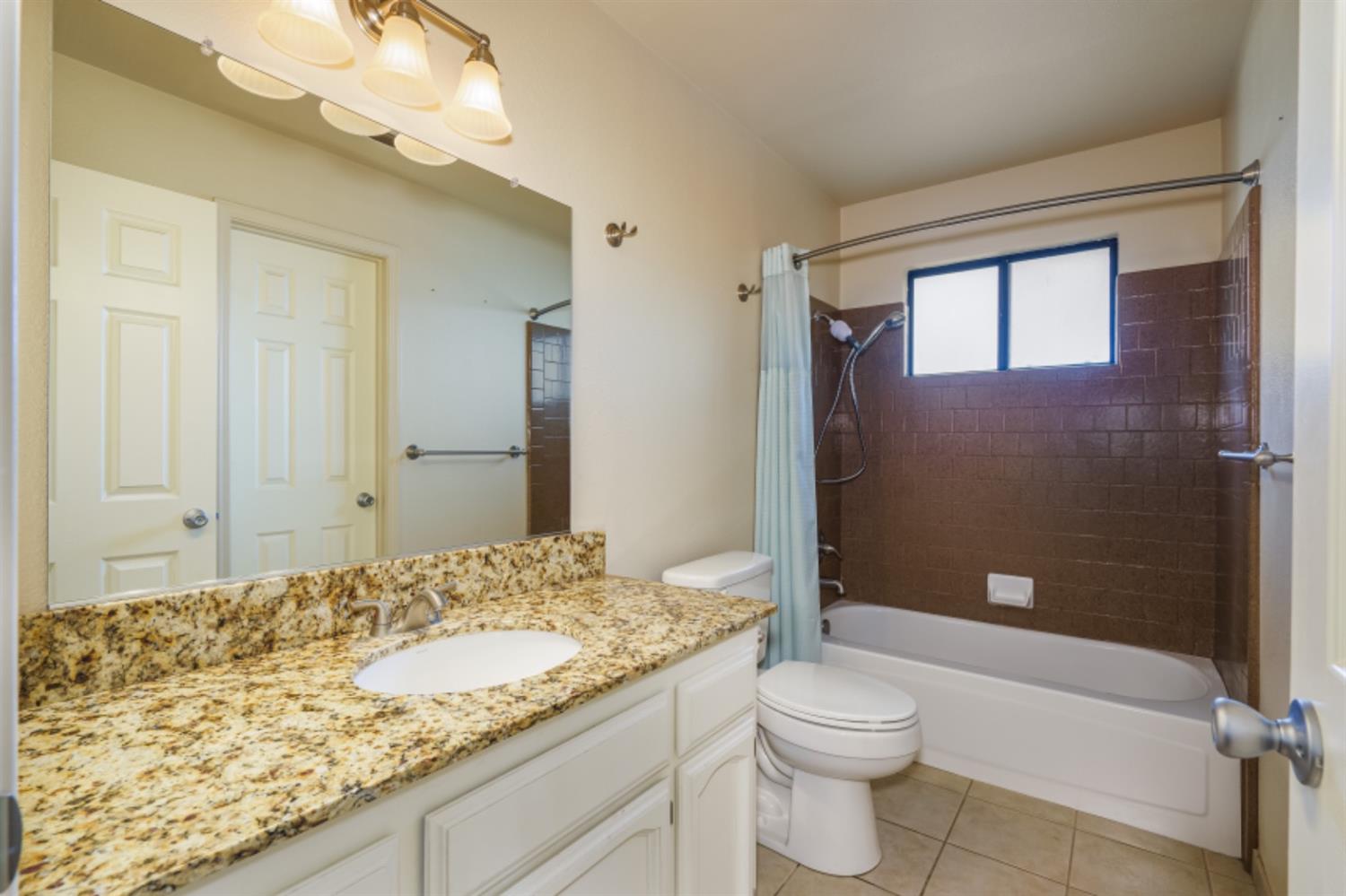 29760 Revis Road Coarsegold, CA 93614 - Photo 12 of 19 Gallery Image 12