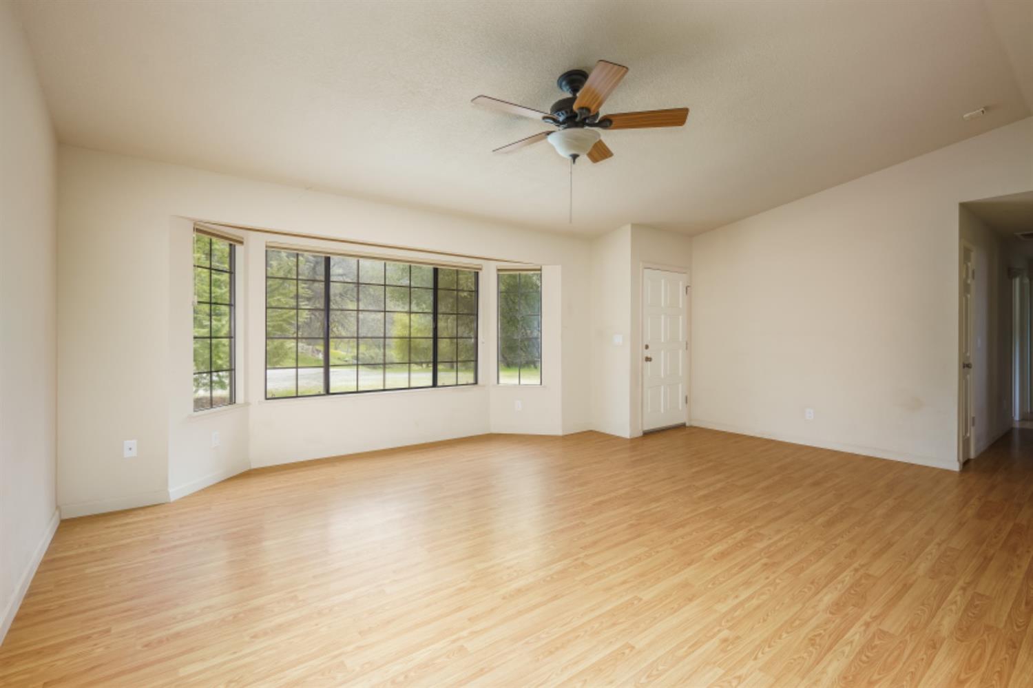 29760 Revis Road Coarsegold, CA 93614 - Photo 16 of 19 Gallery Image 16
