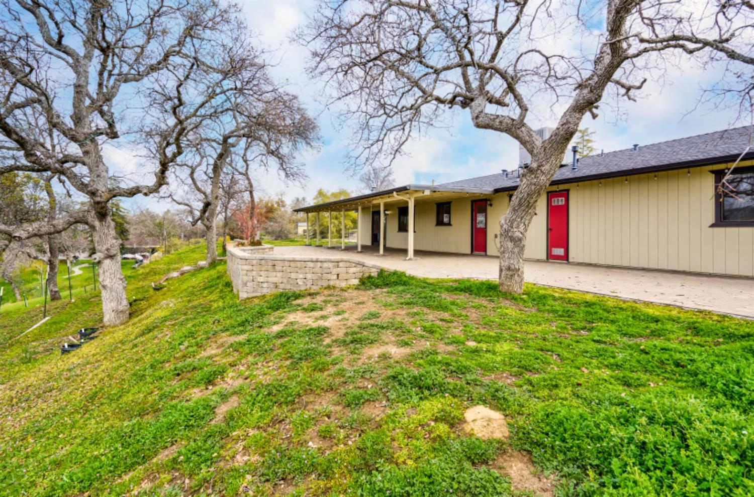29760 Revis Road Coarsegold, CA 93614 - Photo 8 of 19 Gallery Image 8