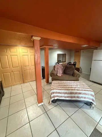 $200,000 | 929 Southwest Huntoon Street, Topeka, KS 66604