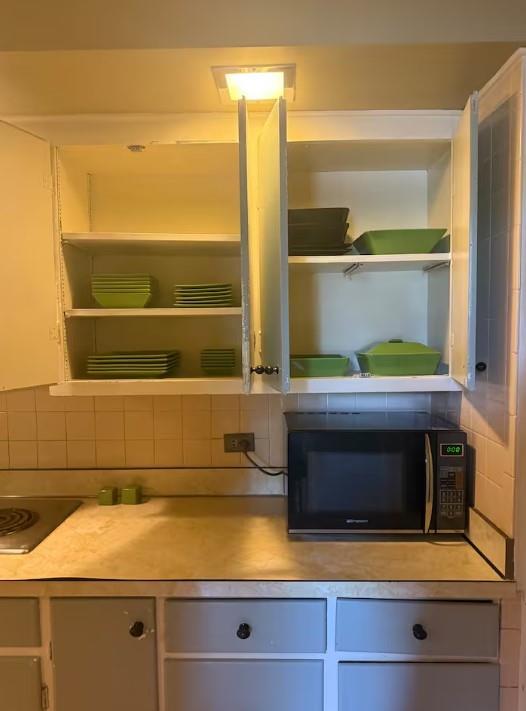 929 Southwest Huntoon Street Topeka, KS 66604 - Photo 18 of 35