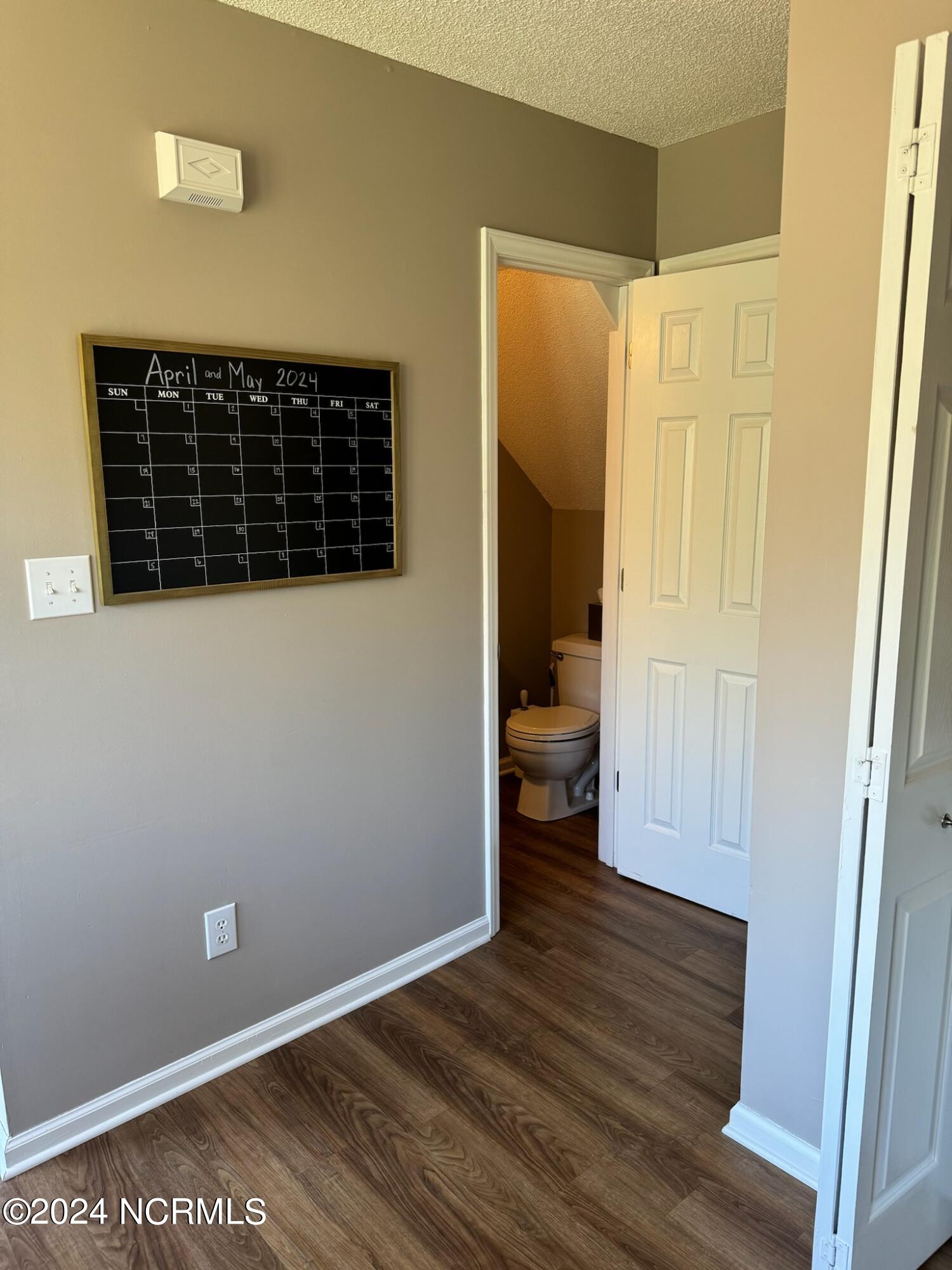 7629 Neuse Bend Drive Raleigh, NC 27616 - Photo 20 of 41 IMG_6680 (1)