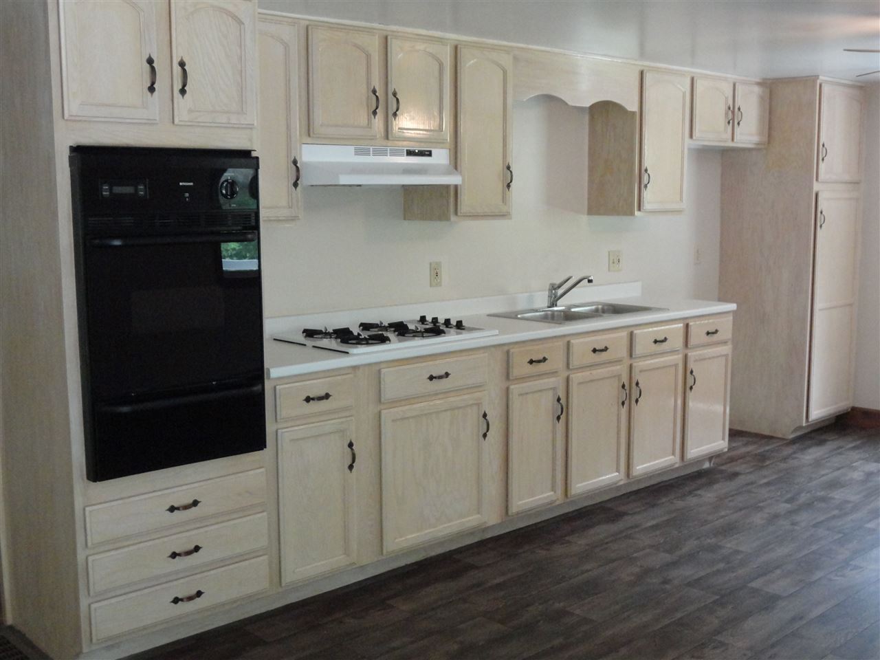 191 Clough Hill Road Loudon, NH 03307 - Photo 2 of 18 Gallery Image 2