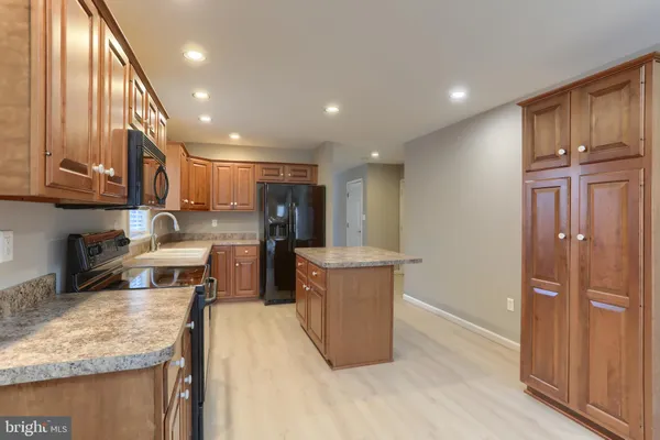 $365,000 | 411 Northstar Drive, Harrisburg, PA 17112