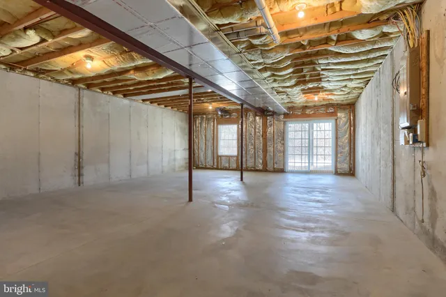 $399,900 | 411 Northstar Drive, Harrisburg, PA 17112