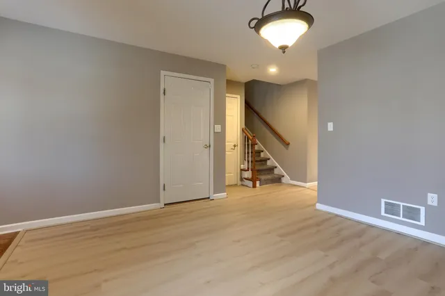 $399,900 | 411 Northstar Drive, Harrisburg, PA 17112