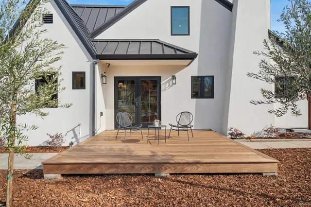 $2,750,000 | 58 Gladys Avenue, Mountain View, CA 94043