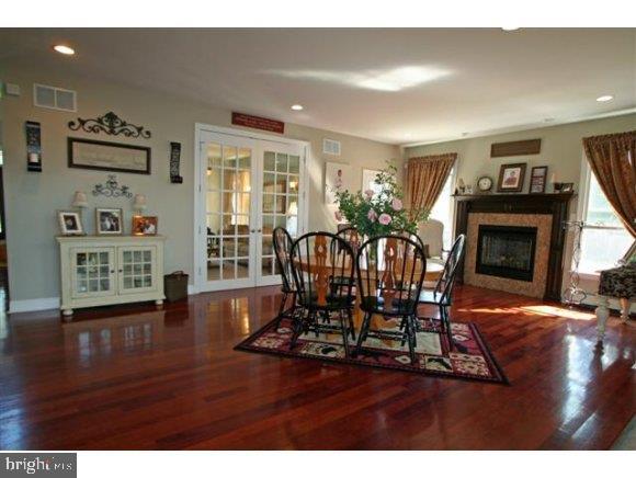 109 Jones Road Forked River, NJ 08731 - Photo 4 of 21 Gallery Image 4
