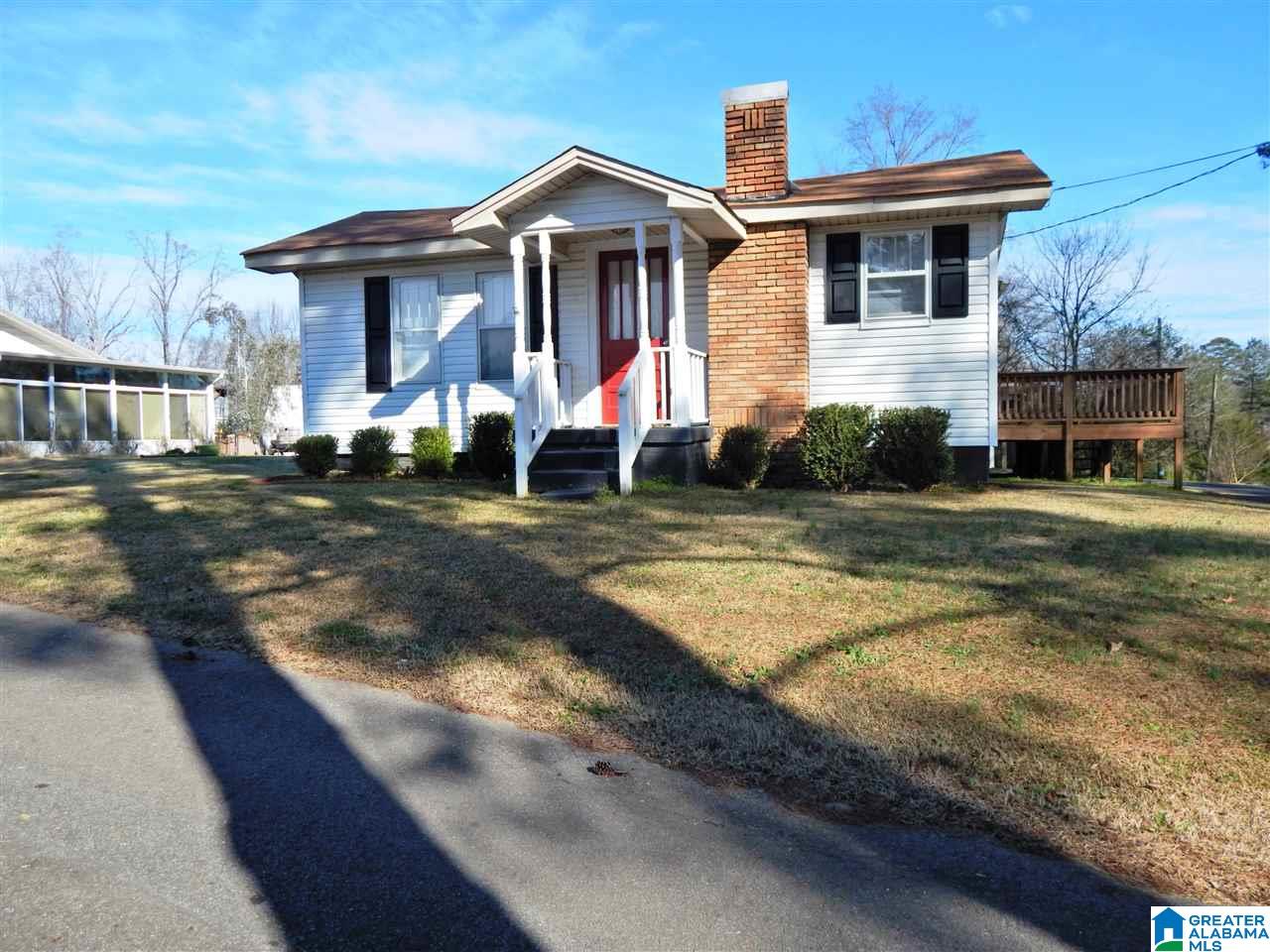 705 Clayton Road Bessemer, AL 35023 - Photo 2 of 26