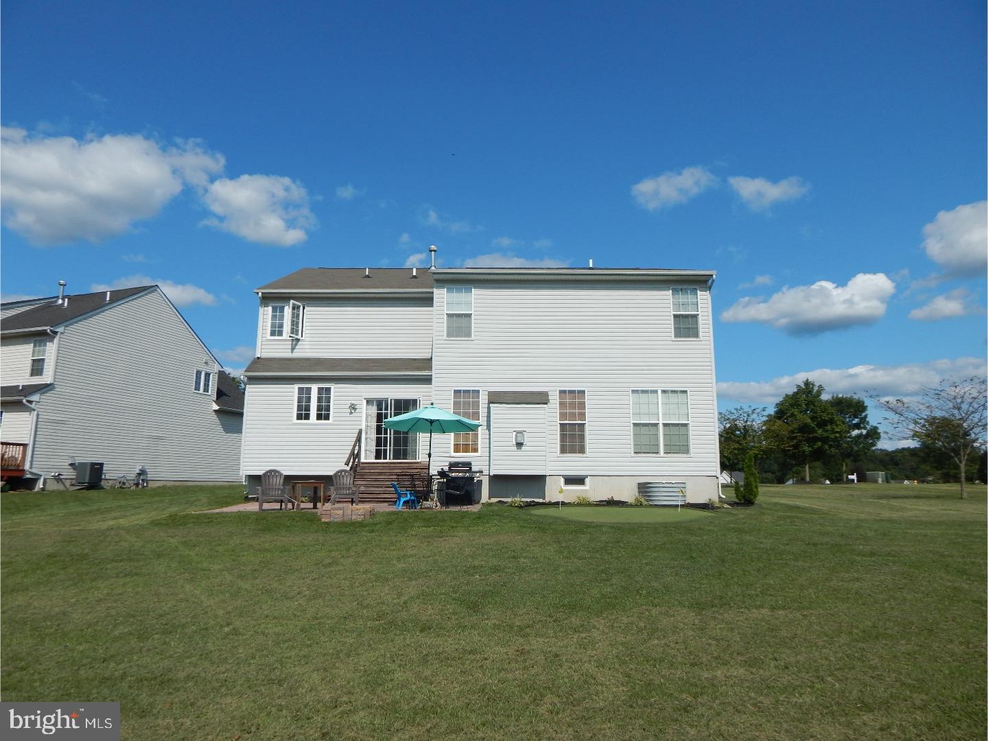 121 Riverside Lane Coatesville, PA 19320 - Photo 2 of 22 Exterior Back
