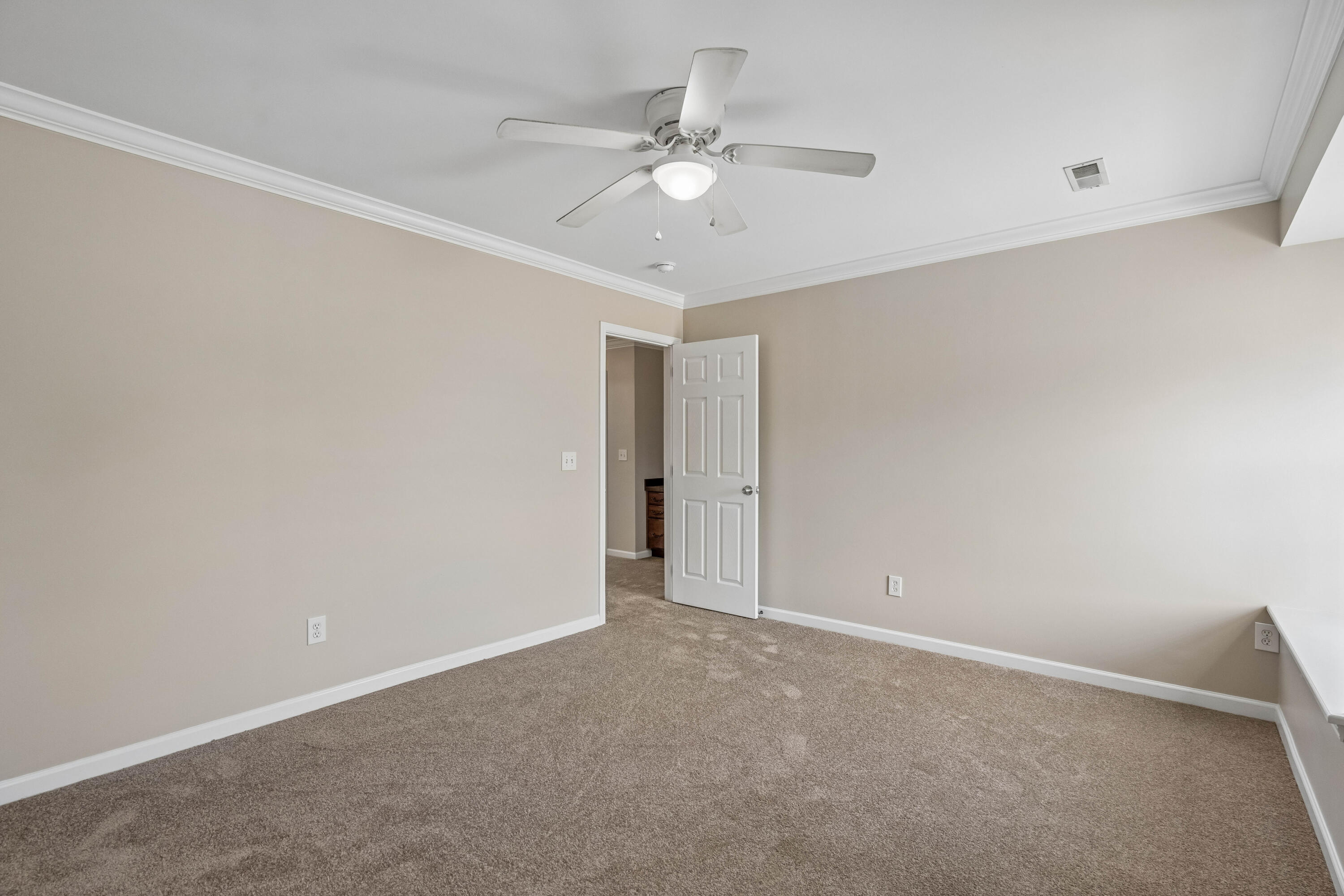 7016 Billberry Street Hanahan, SC 29410 - Photo 24 of 48 7016BillberrySt-KeenEyeMarketing-026