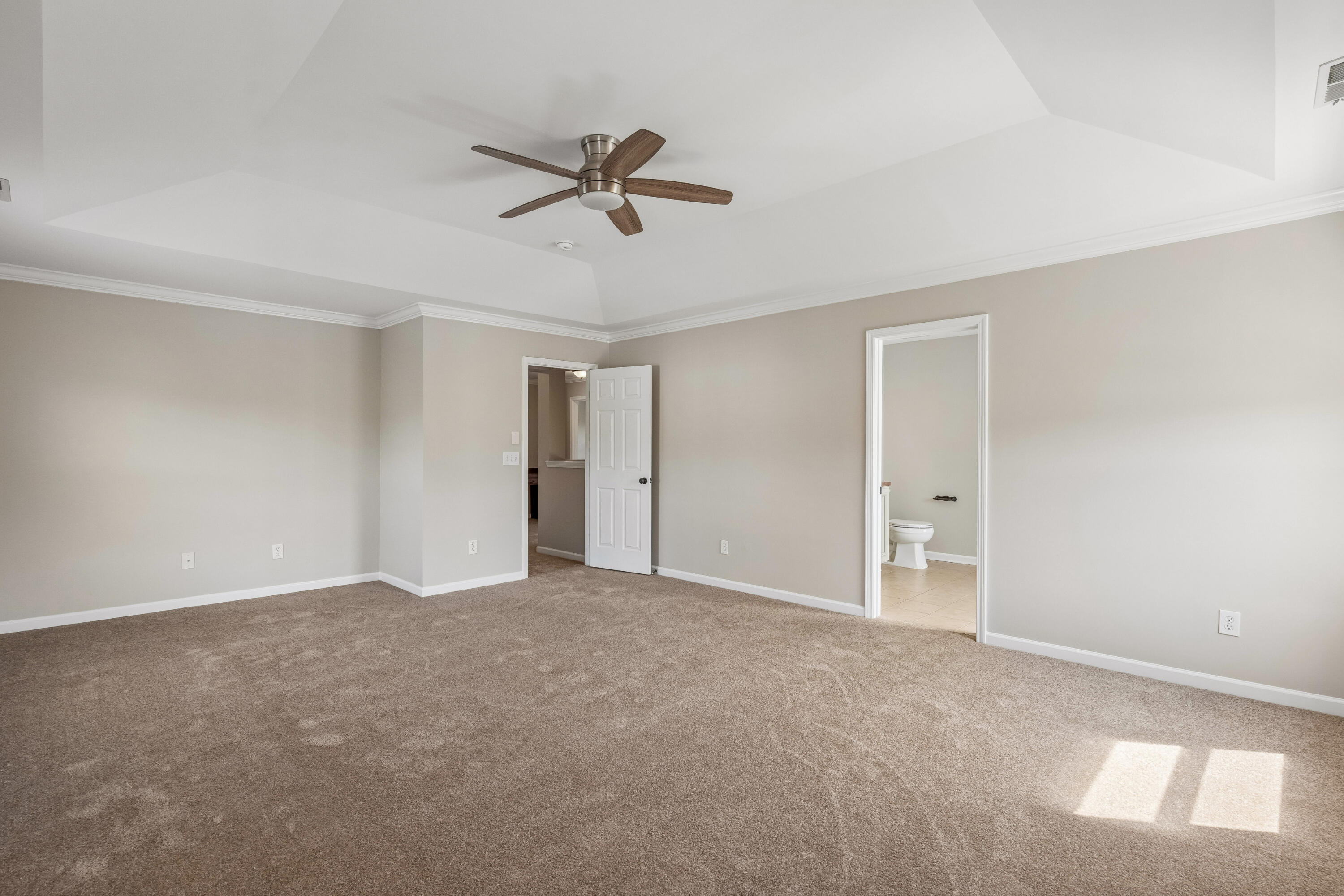 7016 Billberry Street Hanahan, SC 29410 - Photo 33 of 48 7016BillberrySt-KeenEyeMarketing-034