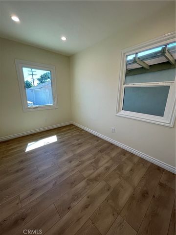 $3,850 | 1127 North Verdugo Road, Glendale, CA 91206